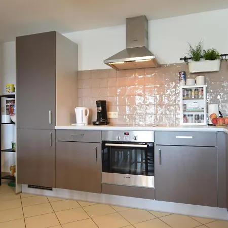 Amazing Holiday In With Garden Vakantiehuis *
